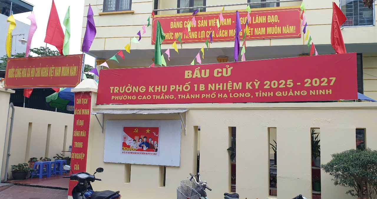The entire Quang Ninh province simultaneously elected village, hamlet, and neighborhood chiefs for the 2025-2027 term on December 15, 2024. Photo: Nguyen Hung