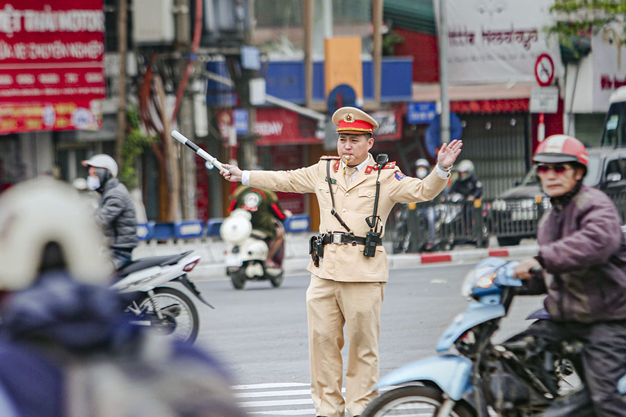 Hanoi Traffic Police simultaneously launched to implement the peak Tet 2025