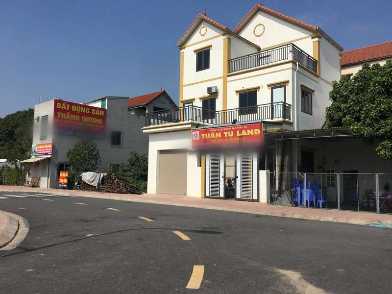 The land segment in the suburbs of Hanoi is on the rise. Photo: Thu Giang