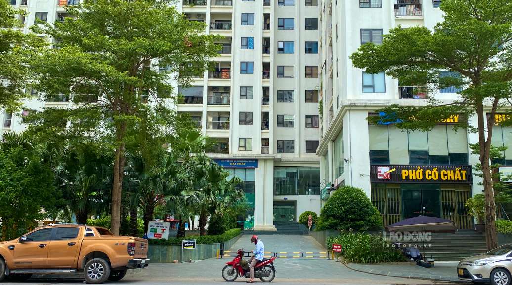 Real estate prices in big cities like Hanoi and Ho Chi Minh City have increased sharply, making it difficult for people to buy houses. Photo: Tuyet Lan