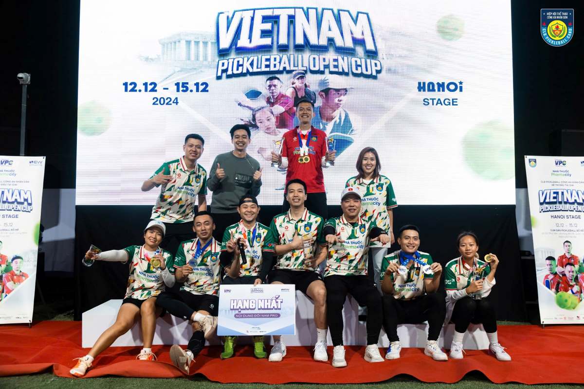 The People's Public Security Pickleball Club leads the entire delegation at the Vietnam Pickleball Open Cup 2024 (VPC2024). Photo: Phuong Dung