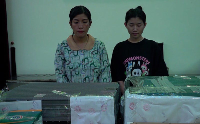 Ho Chi Minh City police initiated a case, prosecuted the accused, and temporarily detained the subjects to investigate the crime of illegally buying, selling, and transporting drugs. Photo: Provided by Ho Chi Minh City police