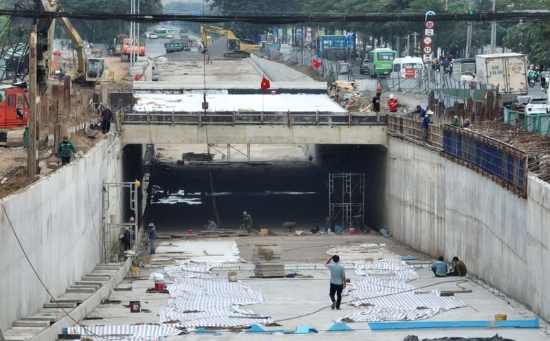 Construction site of Nguyen Van Linh - Nguyen Huu Tho tunnel branch (District 7). Photo: Anh Tu