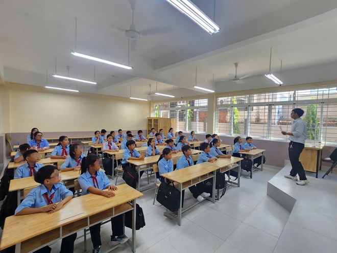 Ho Chi Minh City proposes to exempt tuition fees for all students at all levels from the 2025-2026 school year. Photo: Chan Phuc