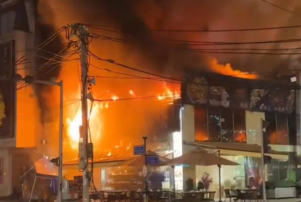 Scene of the restaurant fire in Bac Ninh City on the evening of December 16. Photo: Provided by residents