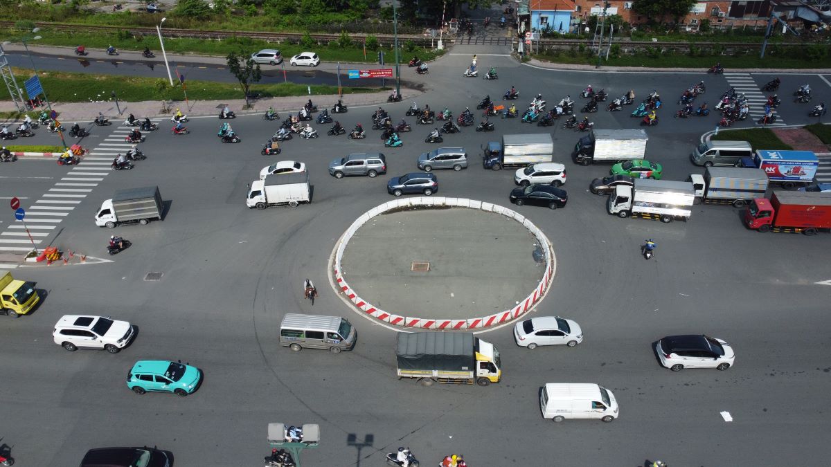 Sunny weather in the South. Photo: Nguyen Chan