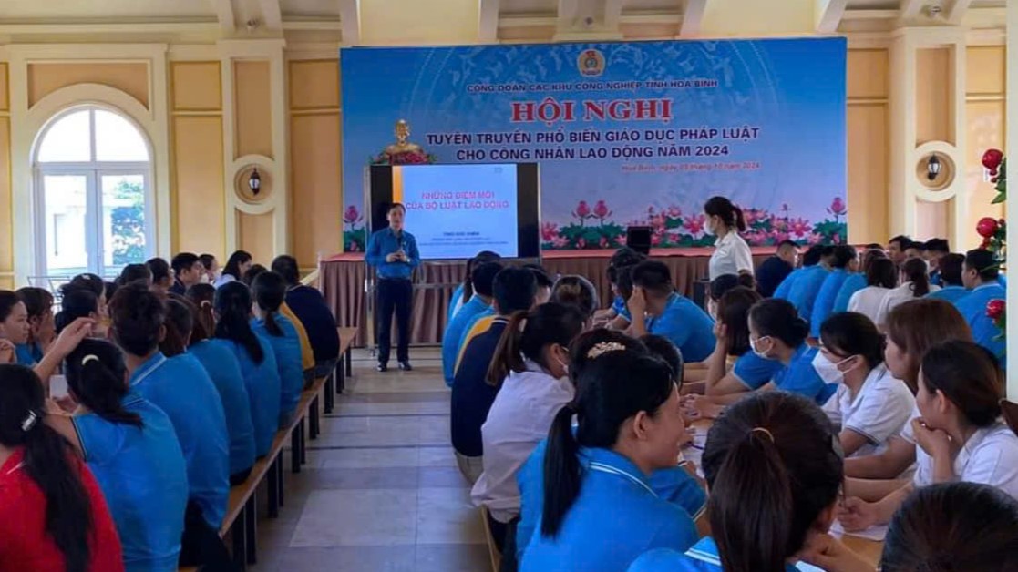 Hoa Binh province promotes the development of labor conciliators. Photo: Minh Nguyen
