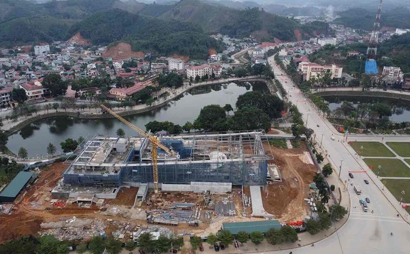 3 hundred billion-dollar projects in Yen Bai are being rushed to construction. Photo: Tran Bui.
