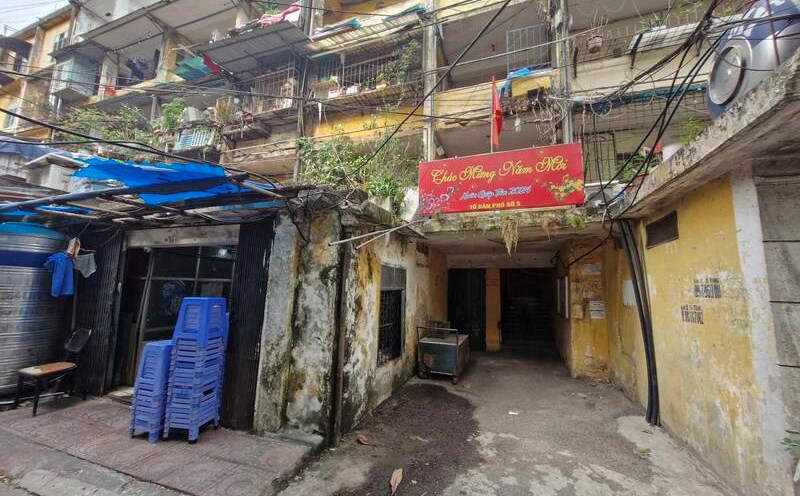 A corner of the C8 Giang Vo apartment building (Ba Dinh district, Hanoi). Photo: Thu Giang