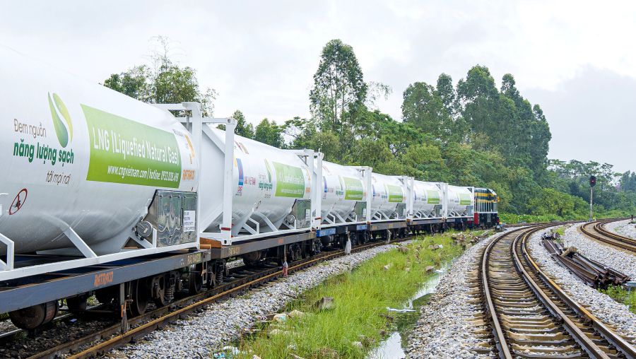 PV GAS successfully deployed the supply of LNG to the Northern region by train. Source: PV GAS
