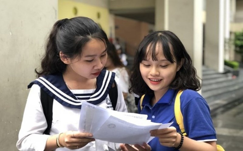 Many schools have abandoned the method of considering academic records. Photo: Ha Phuong.