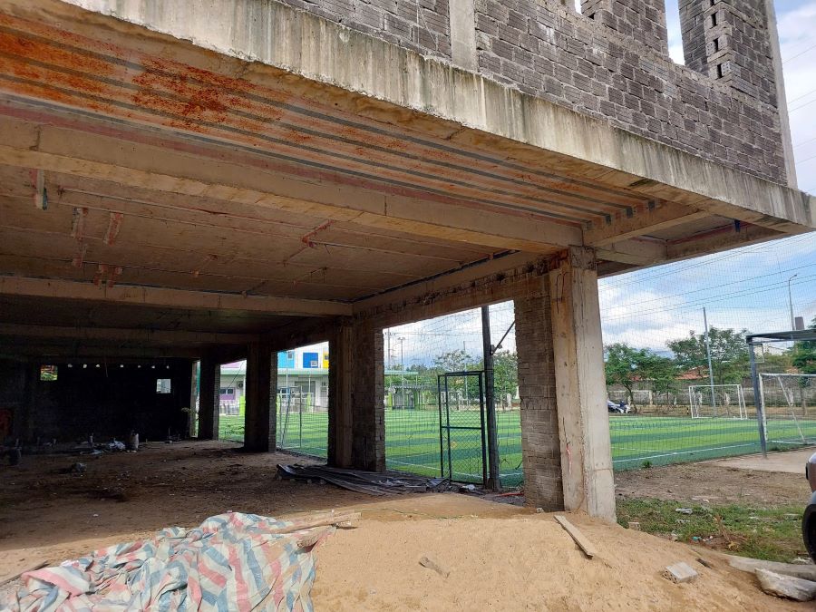 Area where teenagers set off fireworks. Photo: Van Truc