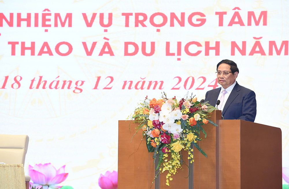 Thu tuong Pham Minh Chinh du Hoi nghi truc tuyen tong ket cong tac nam 2024 va trien khai nhiem vu trong tam nam 2025 cua nganh van hoa, the thao va du lich. Anh: Hai Nguyen