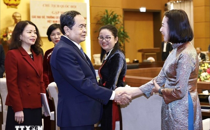 National Assembly Chairman Tran Thanh Man meets with Ambassadors and Heads of Vietnamese diplomatic missions abroad before taking up his duties. Photo: VNA