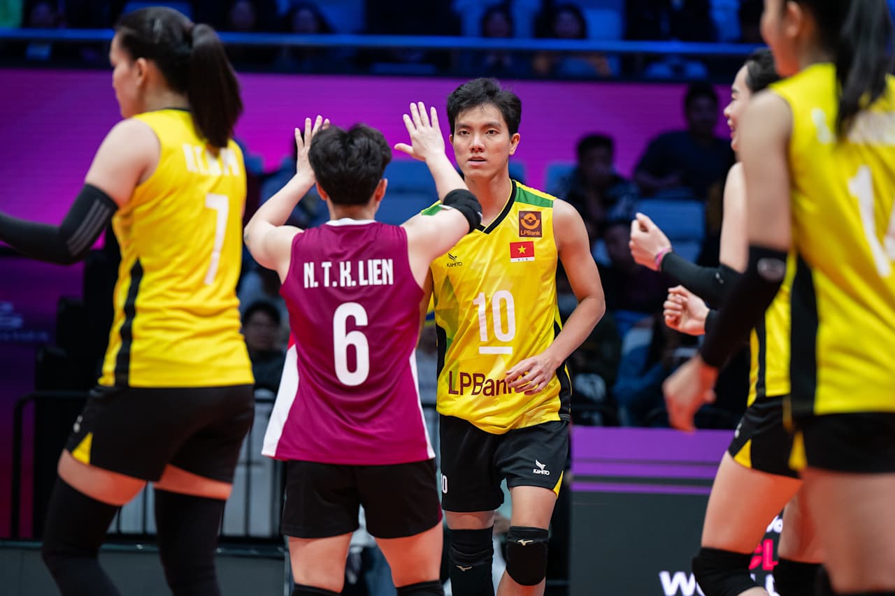 Bich Tuyen ghi 15 diem, sua bong tot o tran ra quan. Anh: FIVB