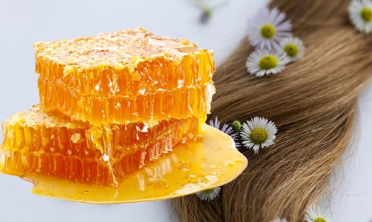 Sáp ong giúp tóc chắc khỏe và bóng mượt. Đồ họa: Thanh Thanh