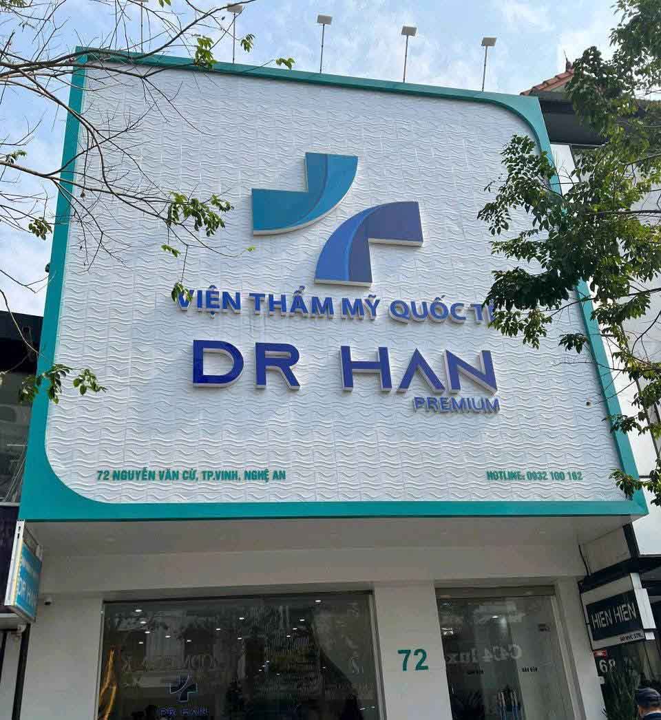 Cơ sở thẩm mỹ Dr Han Premium (số 72 Nguyễn Văn Cừ, phường Trường Thi, TP. Vinh, Nghệ An) bị xử phạt hành chính 25 triệu đồng. Ảnh: Quang Đại