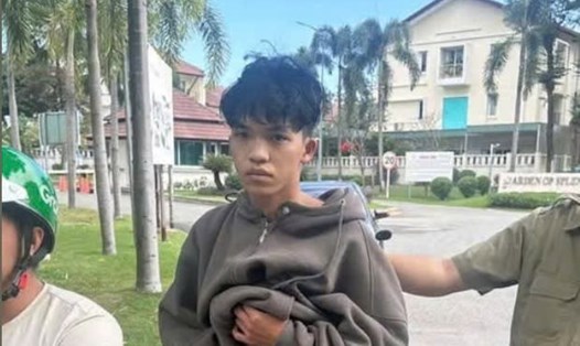 Đối tượng dùng dao khống chế cướp tài sản của tài xế xe ôm công nghệ. Ảnh: Công an Bến Cát