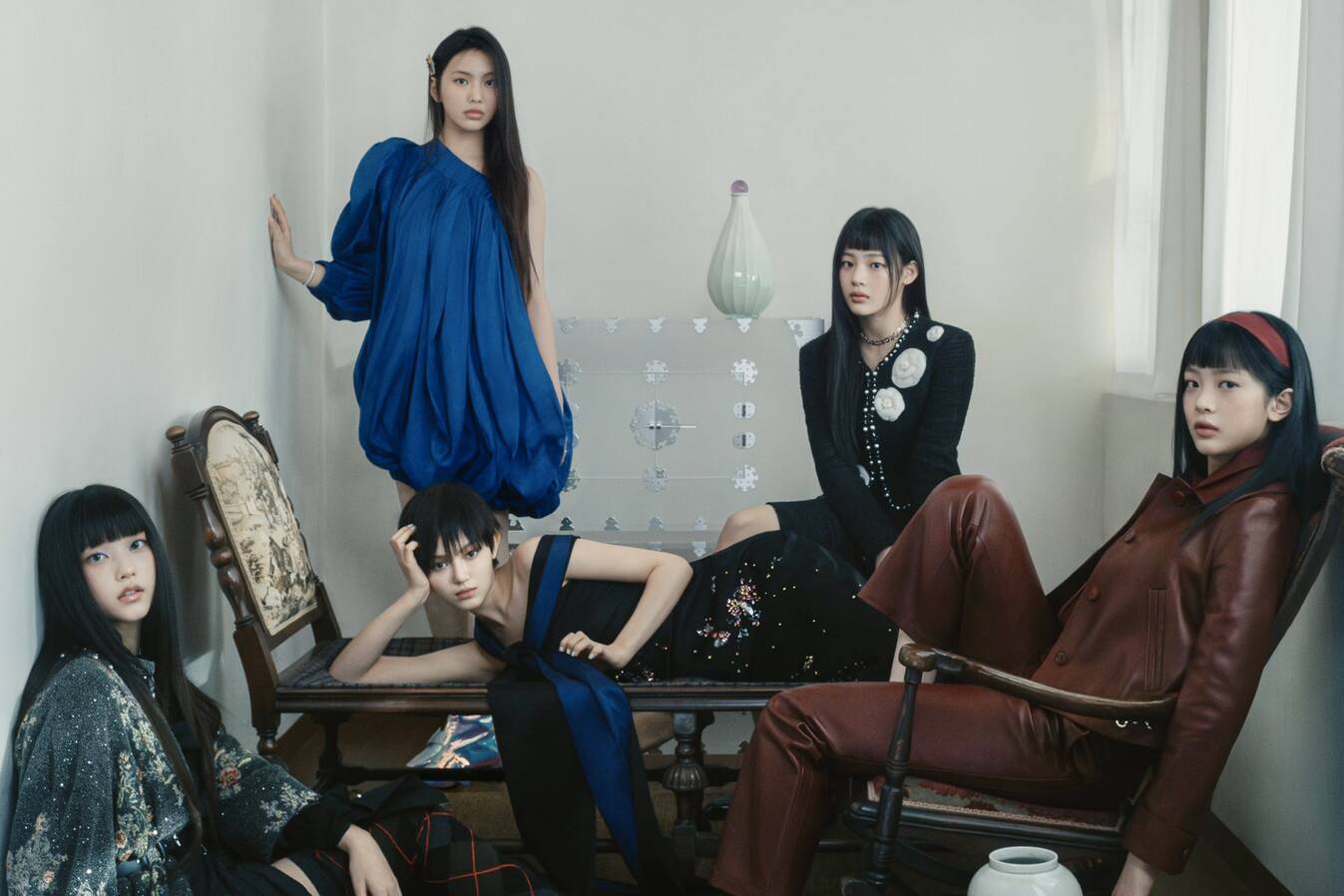 NewJeans on the cover of Vogue Korea. Photo: Vogue