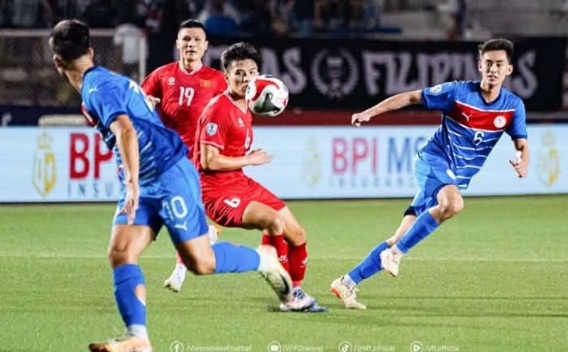 Vietnam team is not sure to enter the semi-finals after the 1-1 draw with the Philippines. Photo: VFF
