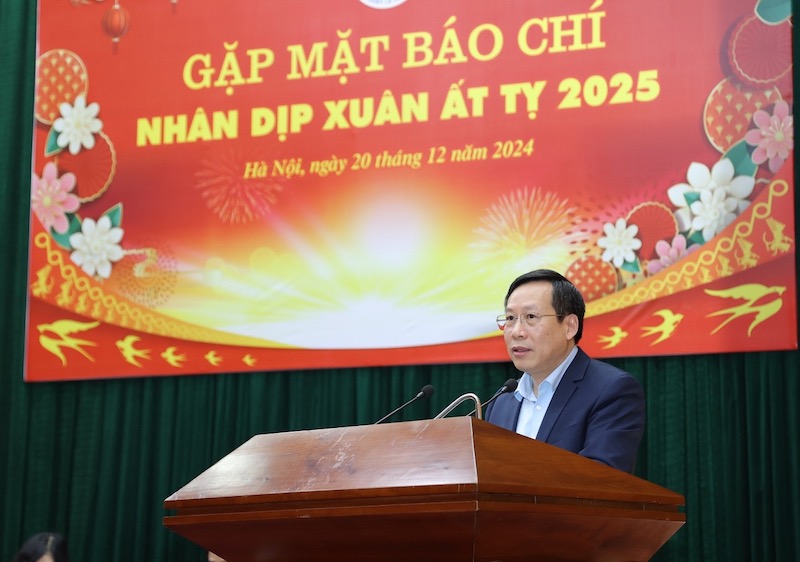 Deputy Minister of Health Le Duc Luan said that the Ministry of Health is continuing to improve and reorganize its apparatus in a streamlined, effective and efficient manner. Photo: Tran Minh