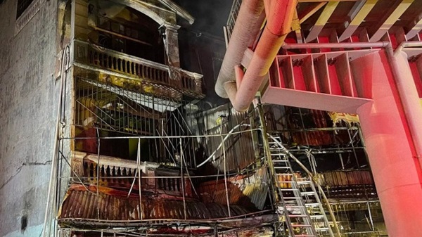 Hiện trường vụ cháy khiến 11 người tử vong. Ảnh: Đức Long