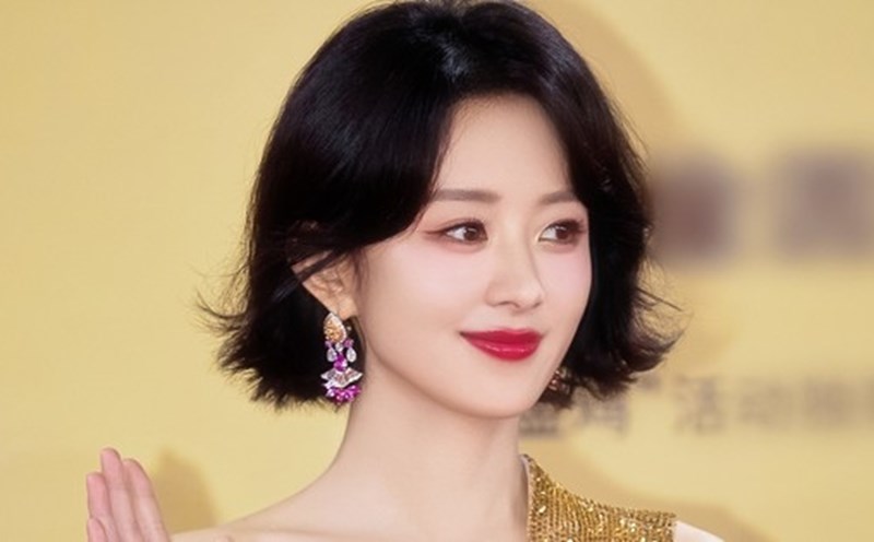 Triệu Lệ Dĩnh đang chuyển mình mạnh mẽ