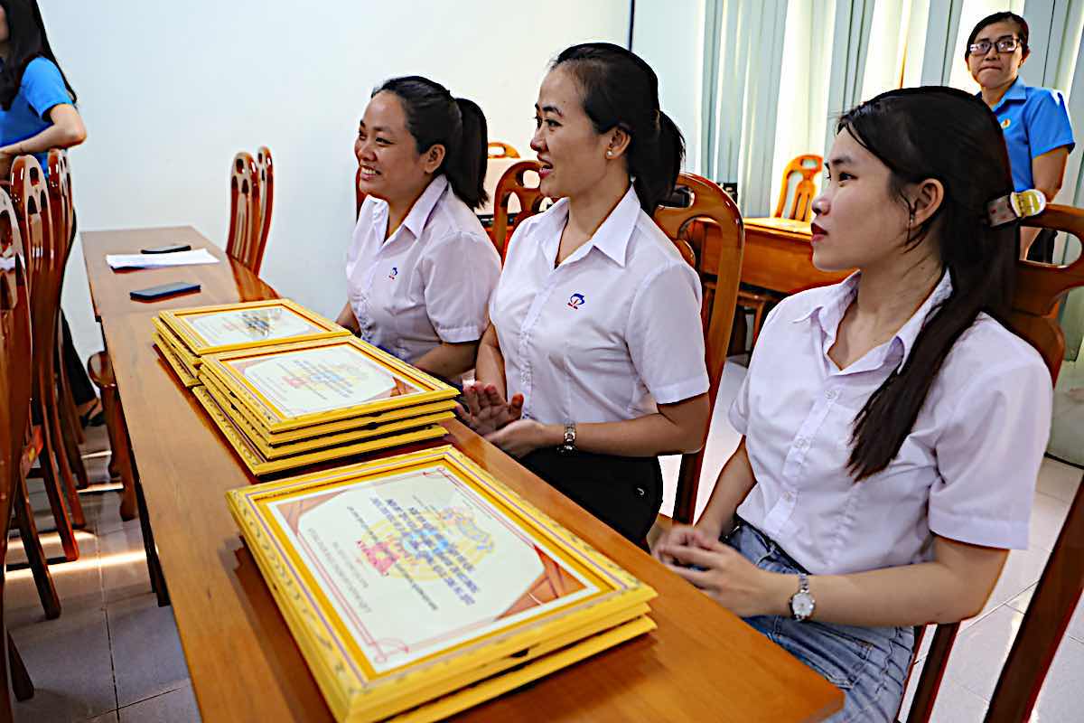 Đoàn viên, công nhân lao động của công đoàn cơ sở tích cực tham gia các cuộc thi do LĐLĐ tỉnh Bình Thuận phát động. Ảnh: Duy Tuấn 