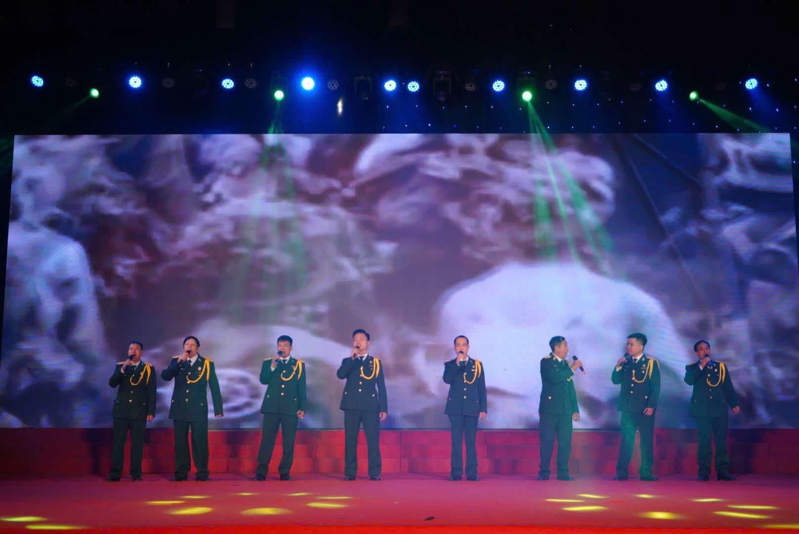 The Capital Veterans Art Festival attracted much attention from the audience. Photo: Organizing Committee