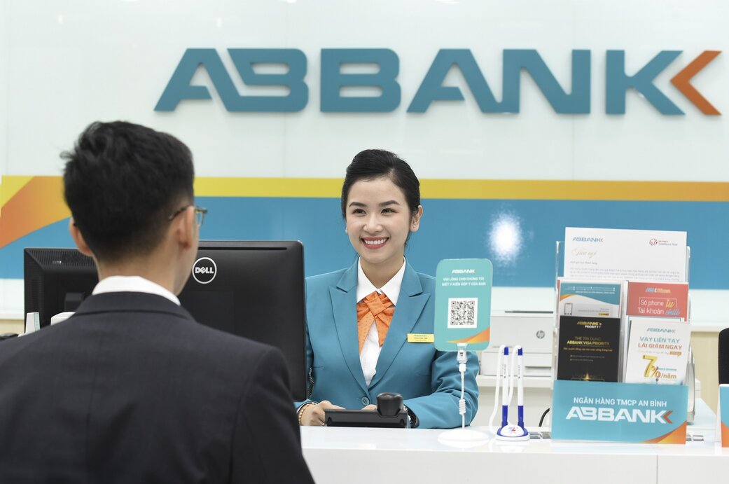 ABBank suddenly reversed the 24-month savings interest rate, while increasing the short-term interest rate. Photo: ABBank.
