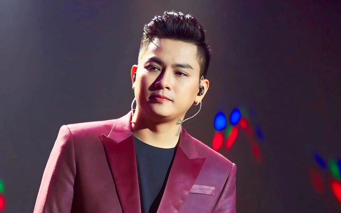 Singer Hoai Lam. Photo: Artist provided.