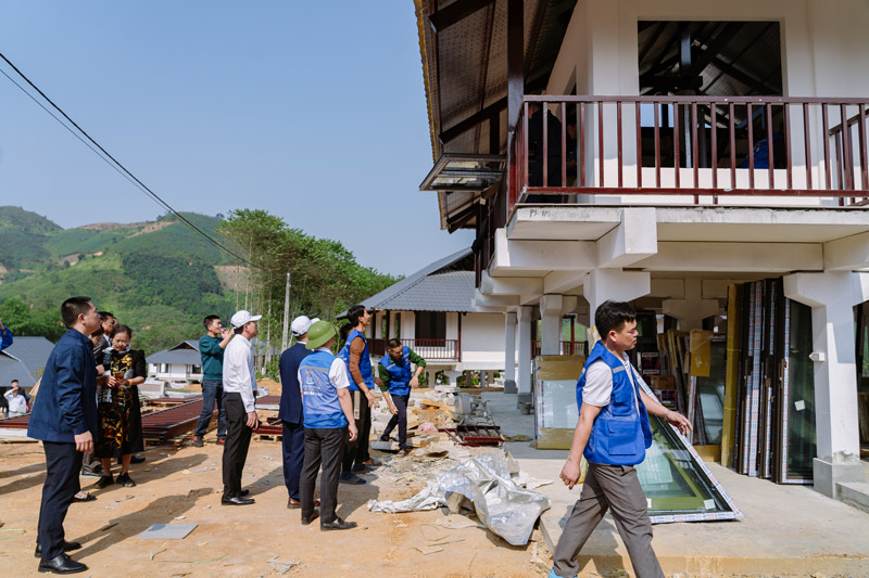 The Lang Nu resettlement area will be completed before December 22 so that people can move to their new homes. Photo: Dinh Dai