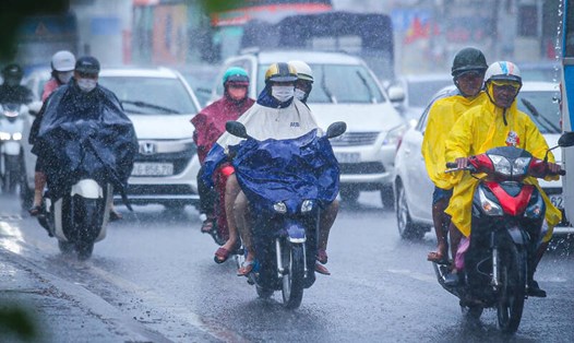 Khu vực Nam Bộ có mưa trái mùa. Ảnh minh họa: Thanh Vũ