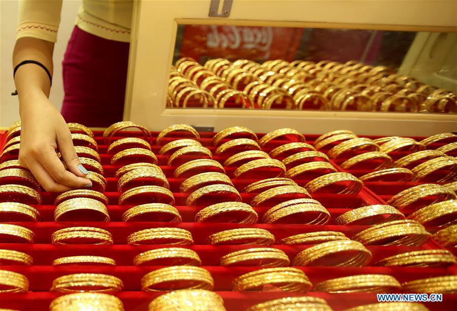 Gold prices could rise to $2,800 an ounce before Christmas. Photo: Xinhua