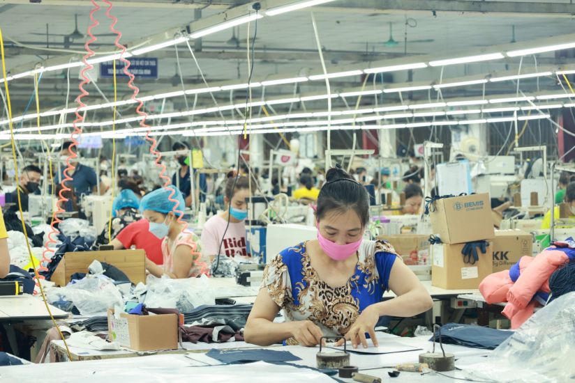 Workers at a garment company in Bac Giang province. Photo: Quyet Chien