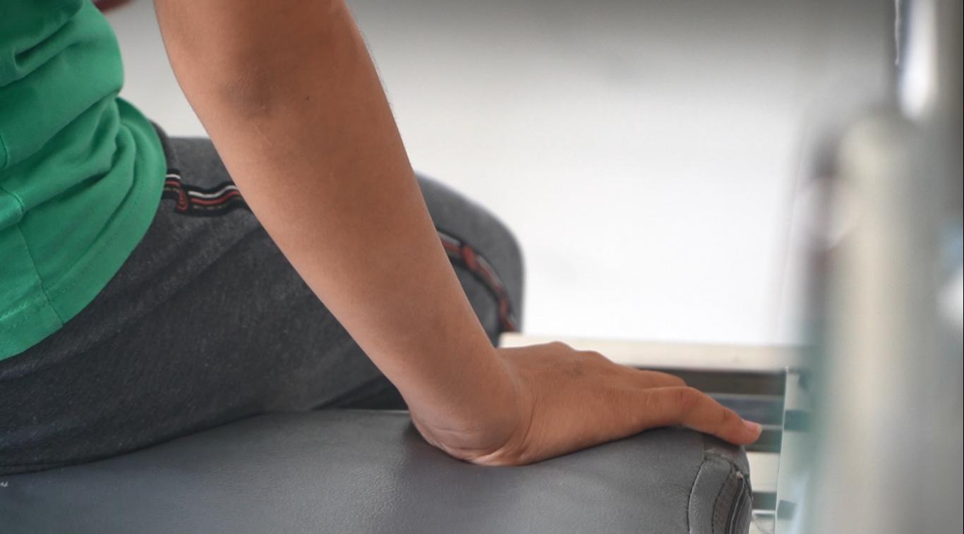 The girl who was doused with boiling water has stabilized. Photo: Nguyen Anh