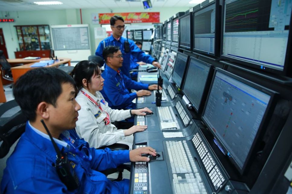 Phu nu BSR dang chu dong trong viec ung dung cong nghe vao quy trinh van hanh va san xuat, dong gop quan trong vao qua trinh chuyen doi so tai doanh nghiep.