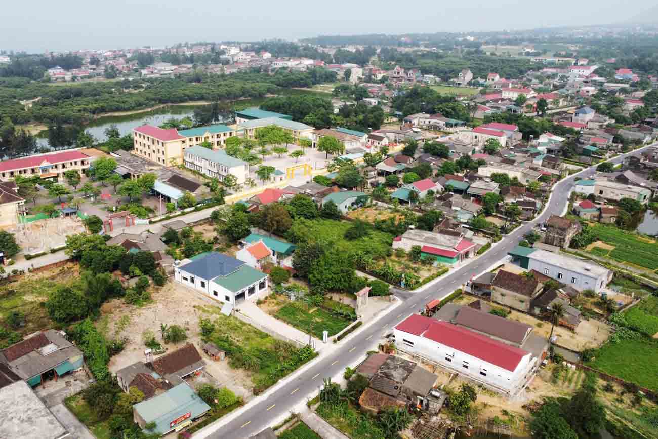 Voi su quan tam den cong tac giam ngheo, an sinh xa hoi, doi song cua nguoi dan nong thon o Ha Tinh dang tung ngay duoc nang len. Anh: Phu Ky.