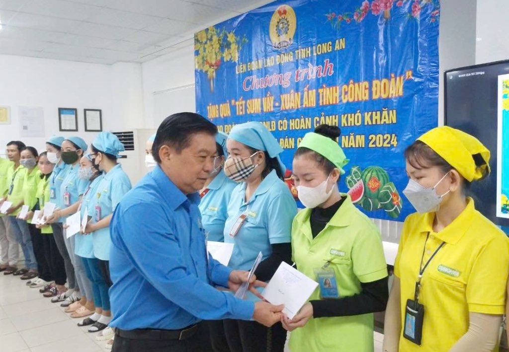 Long An Provincial Labor Federation will spend more than 3.8 billion VND to take care of workers on the occasion of Tet At Ty 2025. Photo: Long An Provincial Labor Federation