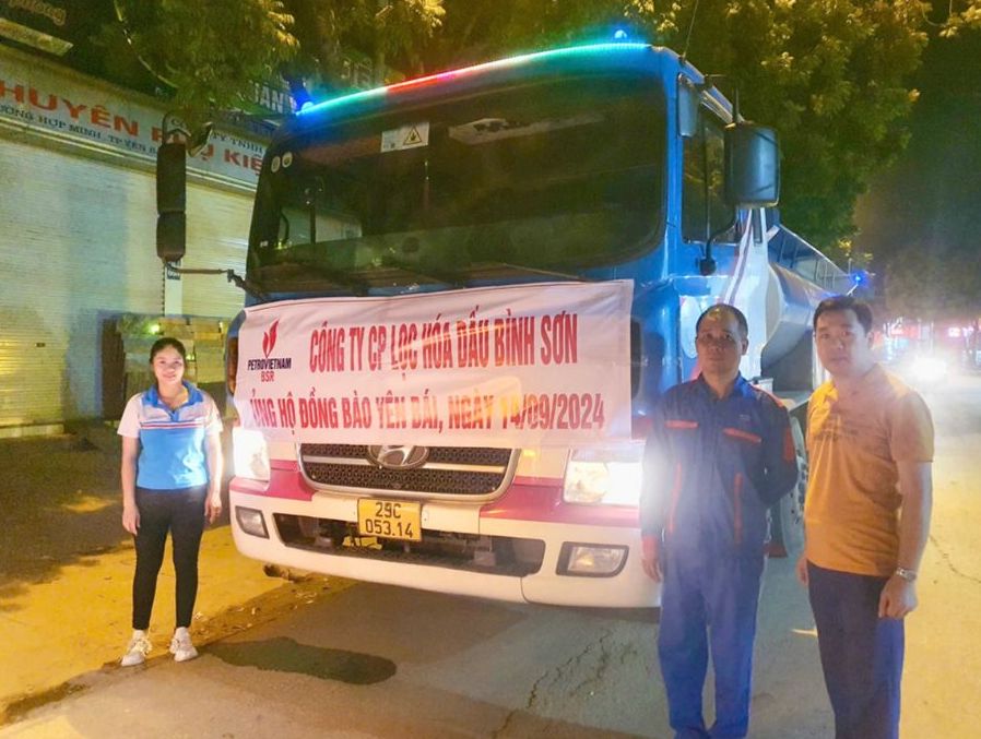 Chuyen xe thu 2 cua BSR cho hon 19.000 lit xang A95 ho tro cho tinh Yen Bai.
