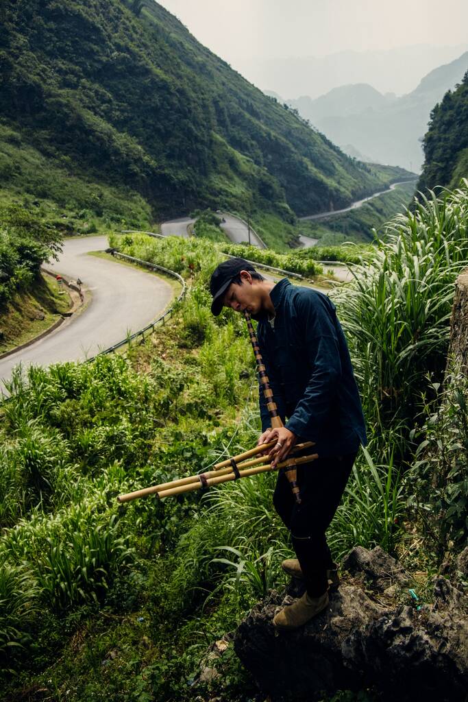 Hoang chup anh giua thien nhien Ha Giang. Anh: Hoang Doan