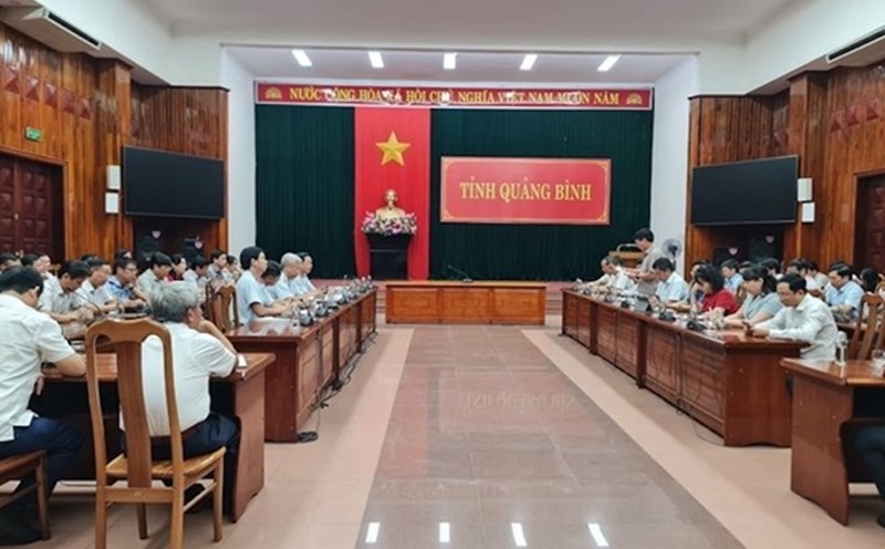 Inspectors of the Ministry of Home Affairs conduct inspection work in Quang Binh. Photo: Chinhphu.vn