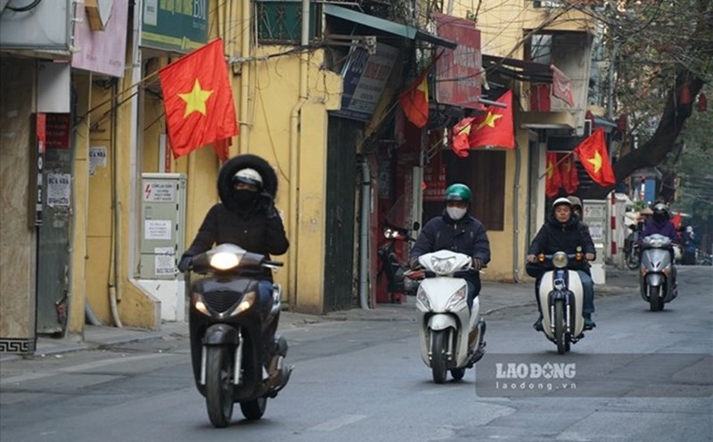 The weather forecast for New Year's Eve 2025 in Hanoi is generally sunny, with cold nights and mornings. Photo: To The