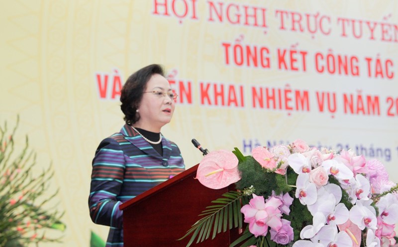 Minister of Home Affairs Pham Thi Thanh Tra mentioned the content of streamlining the apparatus at the conference summarizing the Home Affairs sector. Photo: T.Vuong
