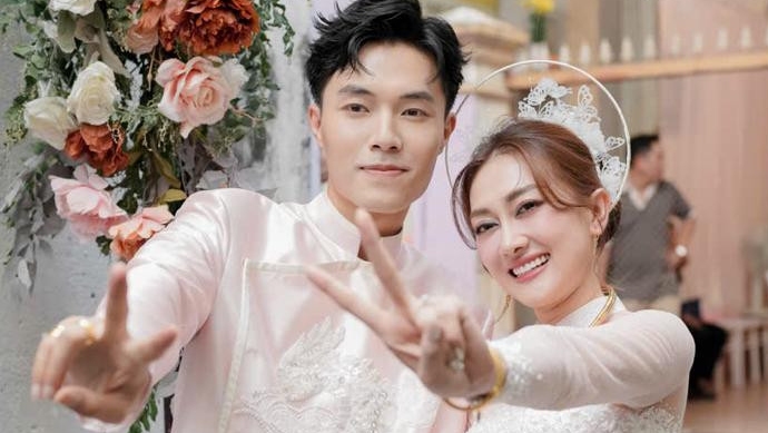 Phuong Lan and Phan Dat broke up after more than 6 years together. Photo: Facebook character