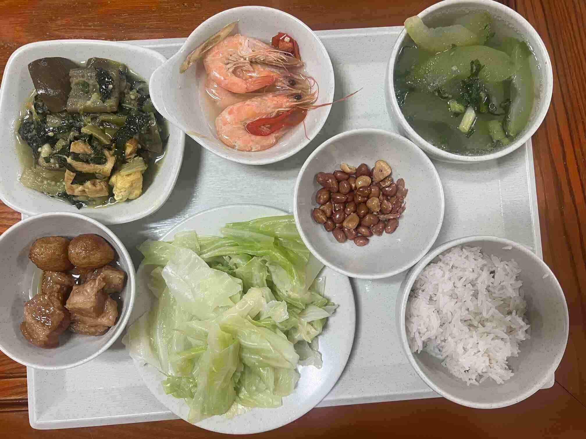 Skipping any meal during the day affects visceral fat. Photo: Kieu Vu