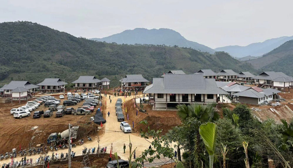 The resettlement area of ​​Lang Nu people is supported by Cam Pha Cement. Photo: Provided by BTC