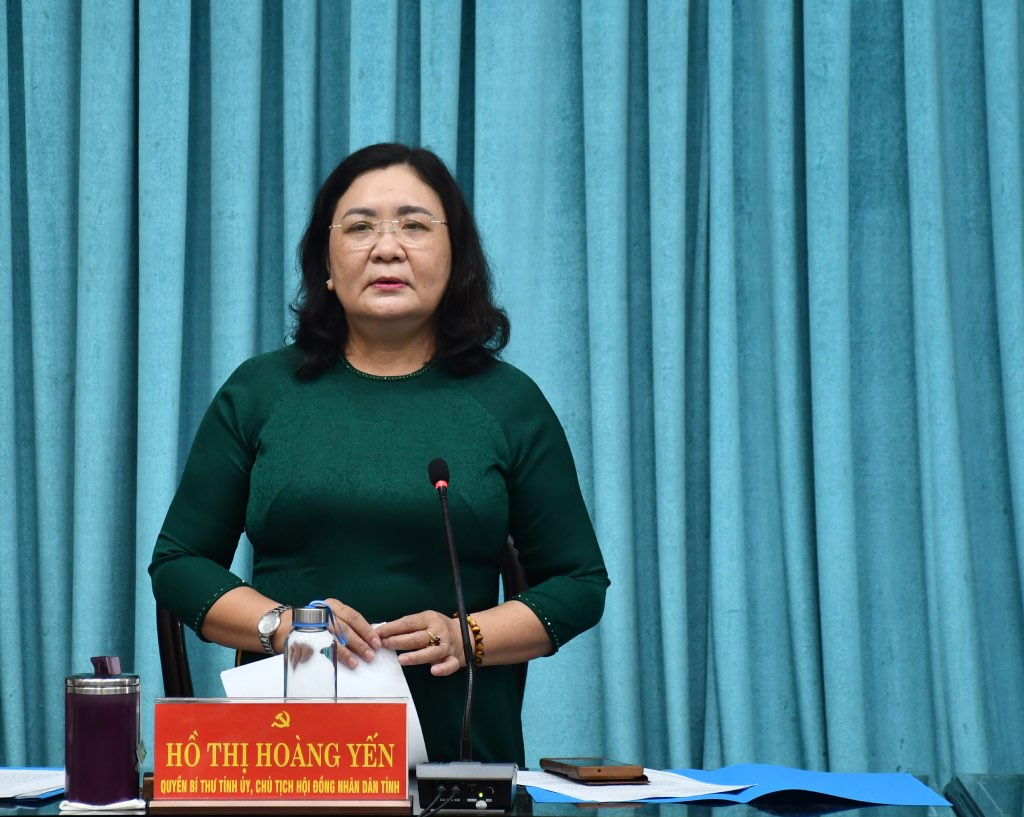 Ms. Ho Thi Hoang Yen - Acting Secretary of Ben Tre Provincial Party Committee, Chairwoman of Ben Tre Provincial People's Council - delivered a concluding speech at the conference. Photo: Thanh Nhan