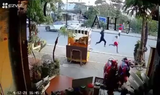 Hình ảnh 2 người xô xát trước khi xảy ra vụ án mạng ở Hải Phòng. Ảnh: Người dân cung cấp
