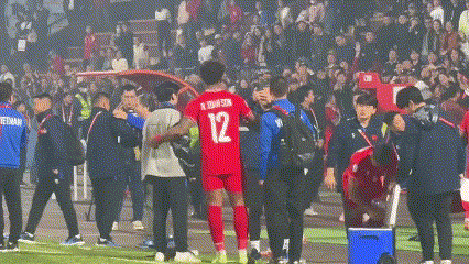 Striker Nguyen Xuan Son receives great affection from Vietnamese fans.